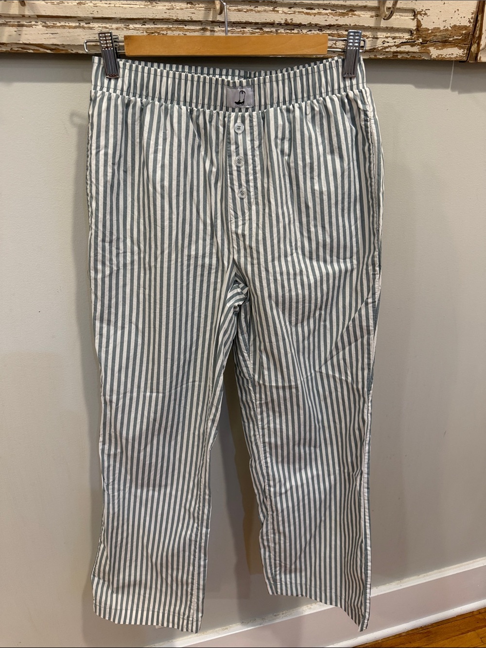 Happily‎ Grey Boxer Pants Green and White Striped Size Small 100% Cotton